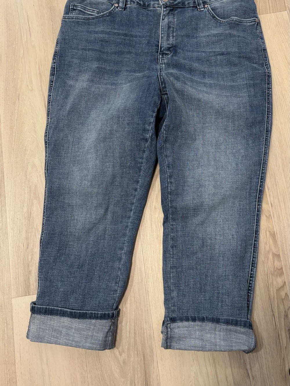 Very nice size 14 w jeans Moco boutique